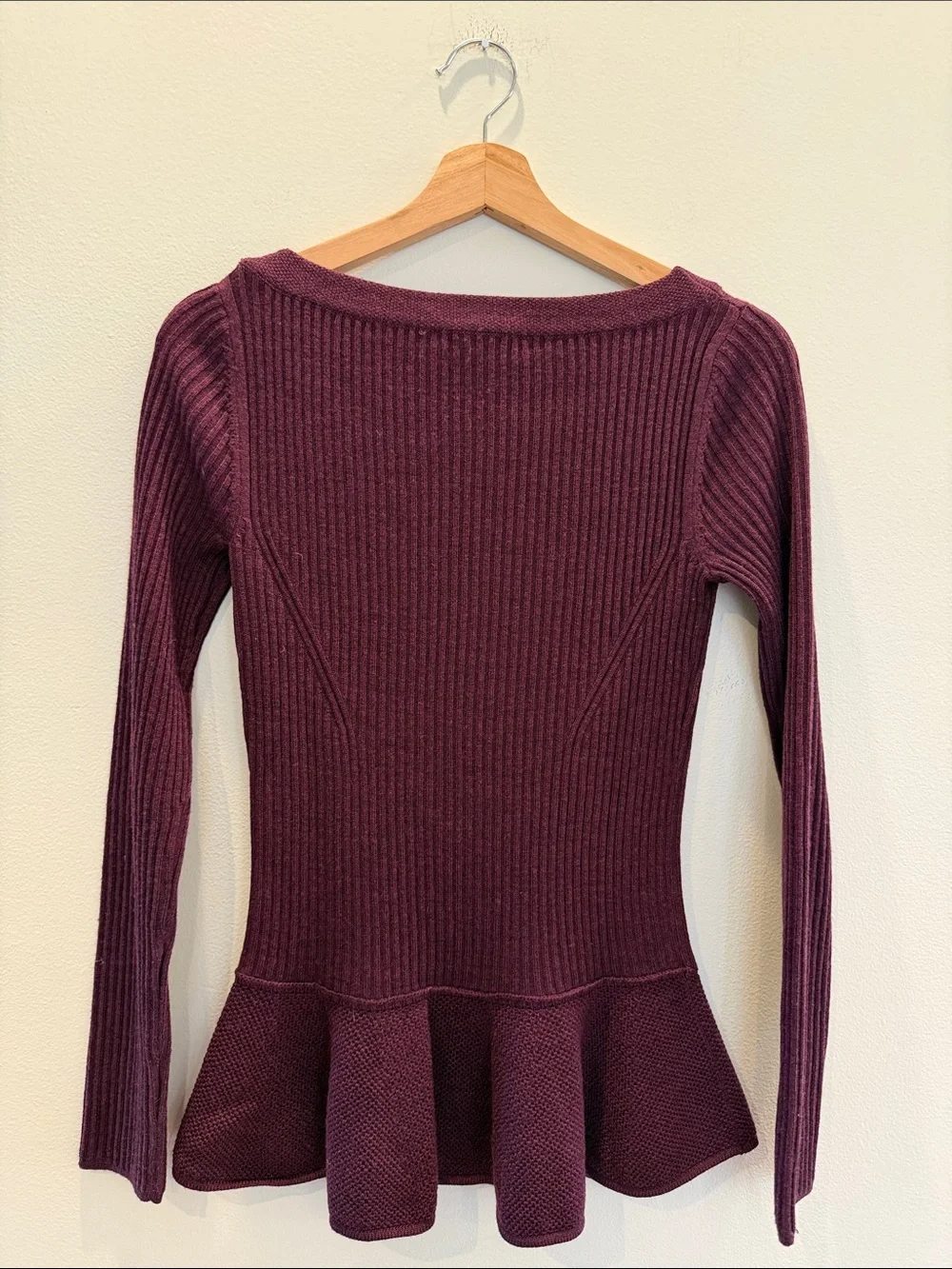 Tory Burch Ramona Peplum 100% Merino Wool Ribbed Sweater - Plum / Burgundy